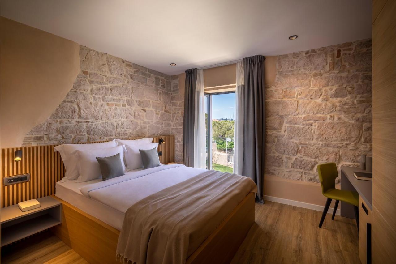 Dunatovi Dvori Heritage Hotel Preko Exteriör bild